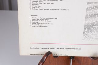 Franco Ventriglia sings Negro Spirituals Vedette