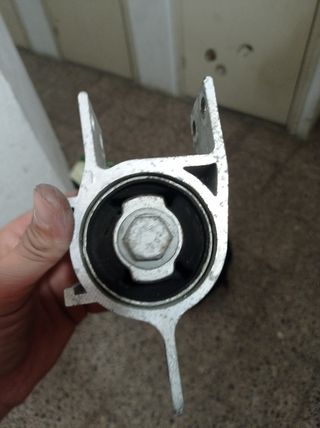 Brazo oscilante Mercedes