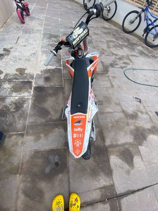 Moto eléctrica para ninos