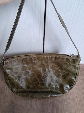 Bolso de piel flores