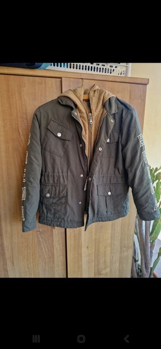 Giubbotto anni 10
Marca BRem