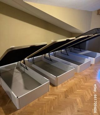 Canapé canapé canapé