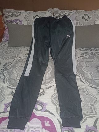 Pantalones Nike negros