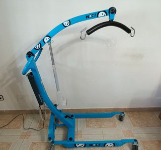 Grúa eléctrica para pacientes VIRMEDIC HOP E150