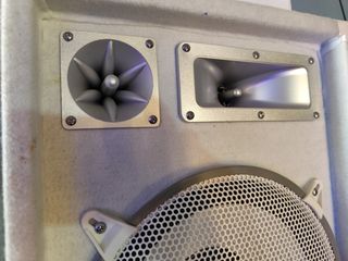 Altavoces MALONE 600W 3 vías