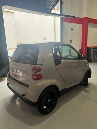 smart fortwo 1.0 coupé 45kW( 61cv)(gasolina C)