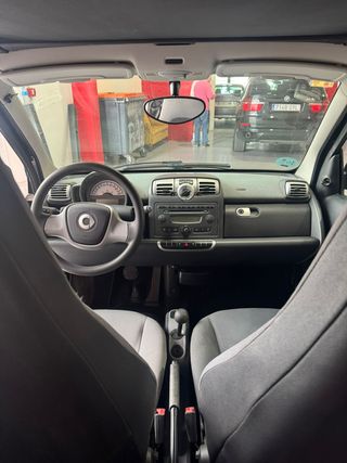 smart fortwo 1.0 coupé 45kW( 61cv)(gasolina C)