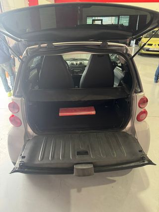 smart fortwo 1.0 coupé 45kW( 61cv)(gasolina C)