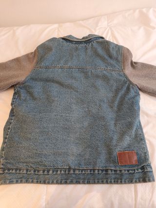 Chaqueta tejana Pull and Bear