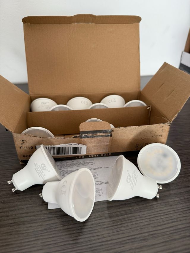 12 Bombillas LED GU10 8W 4000K NUEVAS