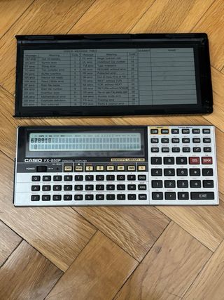 CALCULADORA CASIO FX-850P 