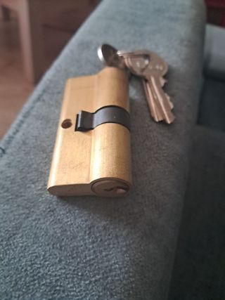 Bombín puerta 3 llaves