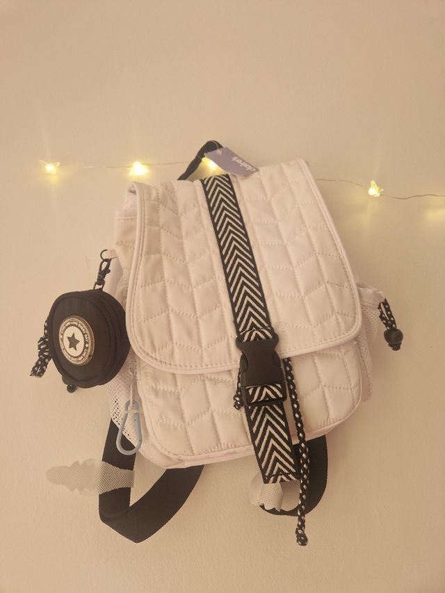 Mochila claire's nueva