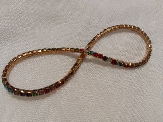 Collares y pulseras