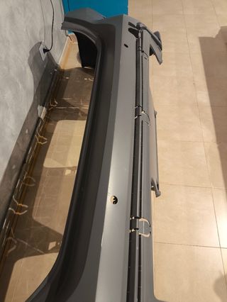 Paragolpes trasero  BMW M4 -original 51128086106