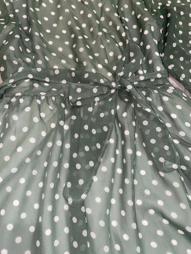 Vestido lunares verde