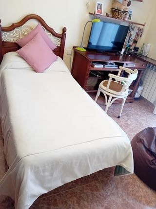 Edredón cama 90 + fundas cojín rosa