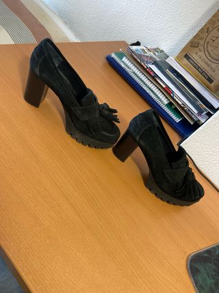 Zapatos Pedro Miralles tacón negro 