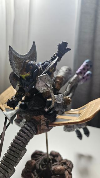 Figuras WoW: Quin'thalan & Sproket Gyrospring.