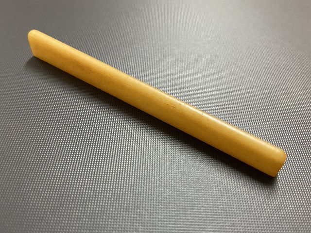 Silleta de hueso camello guitarra clásica