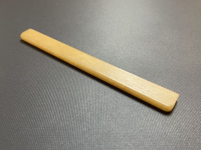 Silleta de hueso camello guitarra clásica