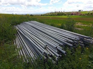 Tubos riego + aspersores