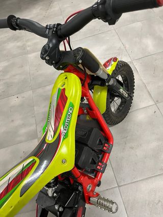 Moto eléctrica Infantil OFFROAD MECATECNO T8