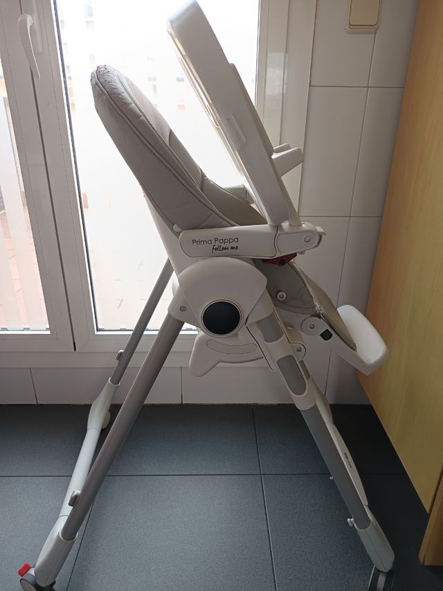 SilletaTrona Peg-Perego Plegable
Diferentes altura