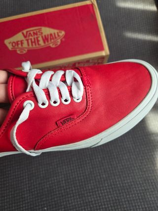 Zapatillas Vans Authentic cuero rojas EU39