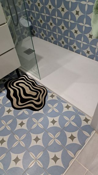 Suelo porcelanico de alta calidad. 