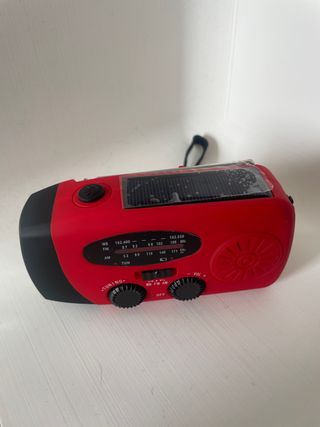 Radio solar y linterna