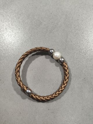 Pulsera trenzada