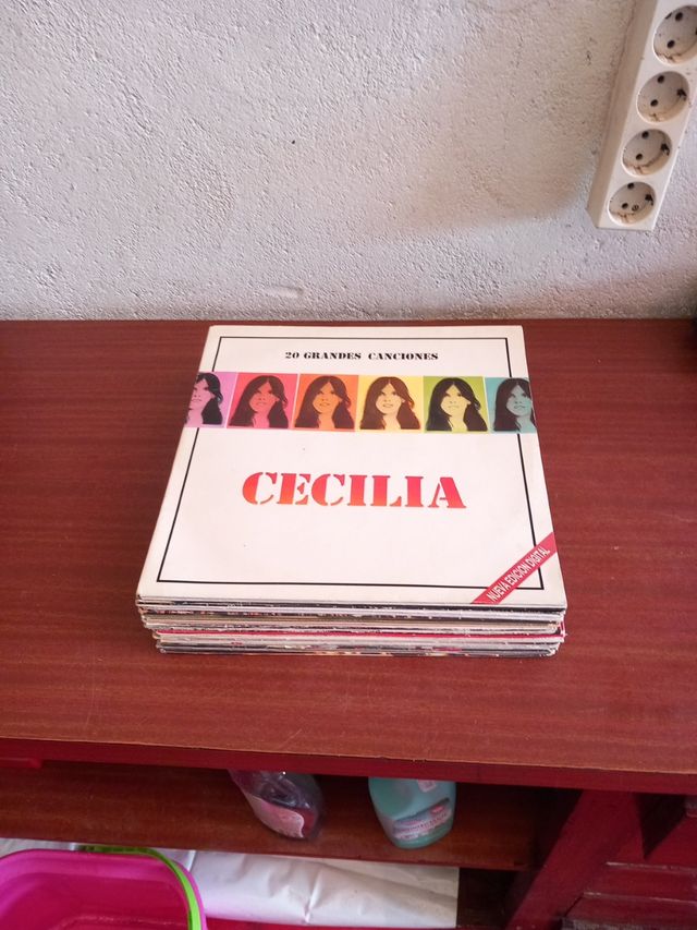 Vinilos: Cecilia + 22 más