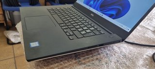 DELL 5530 I9 8950HK 32 RAM 512 SSD