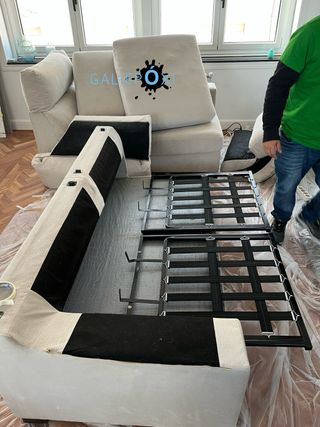 LIMPIEZA PROFESIONAL DE SOFÁ A DOMICILIO