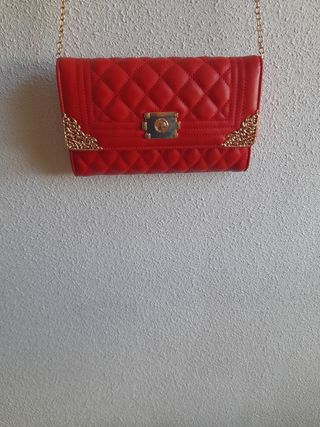 Bolso de mano rojo rubi