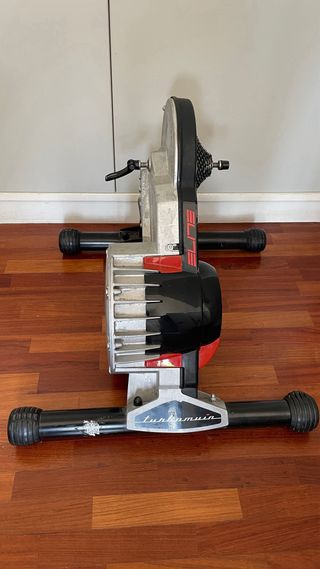 A look at the new (and crazy silent) Elite Turbo Muin