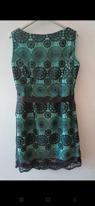 Precioso vestido de fiesta negro y turqu