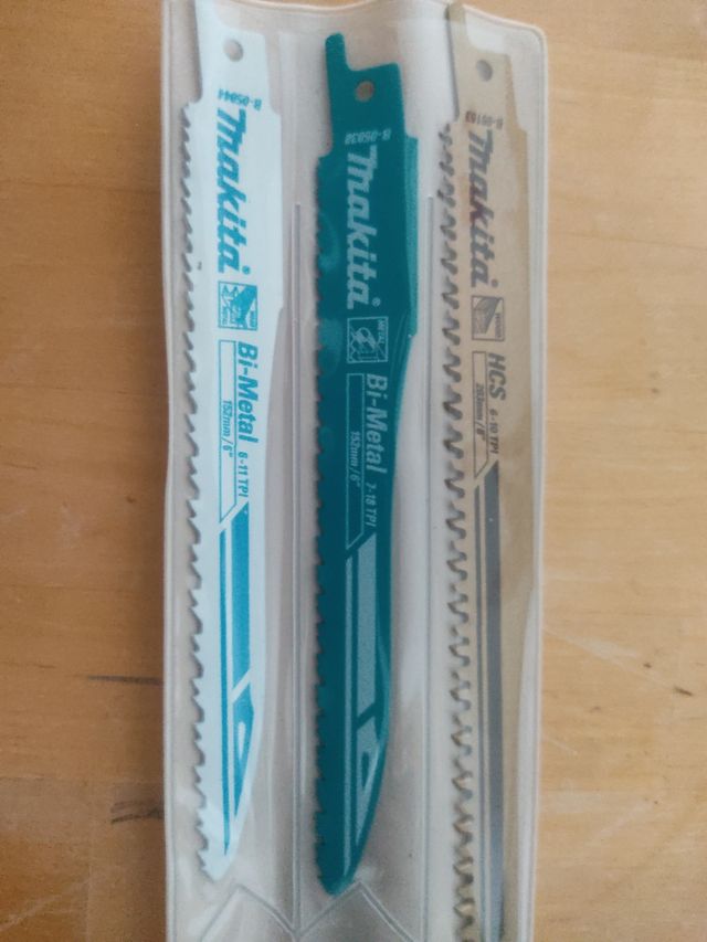 3 Sierras Makita: Bi-Metal y HCS