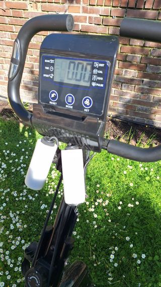 Bici estática casi sin uso.