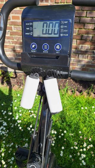 Bici estática casi sin uso.