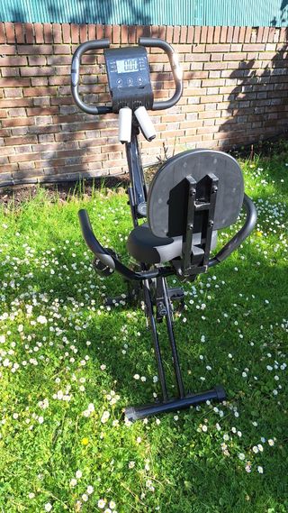 Bici estática casi sin uso.