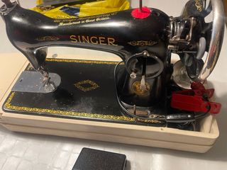 Máquina coser Singer Antigua
