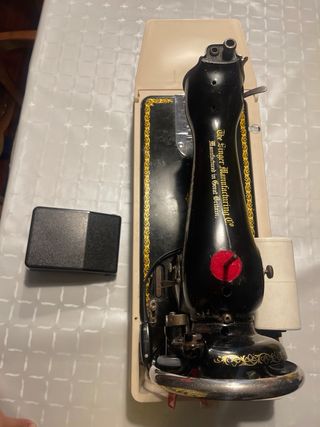 Máquina coser Singer Antigua