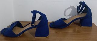 Sandalias azul eléctrico, marca Marypaz