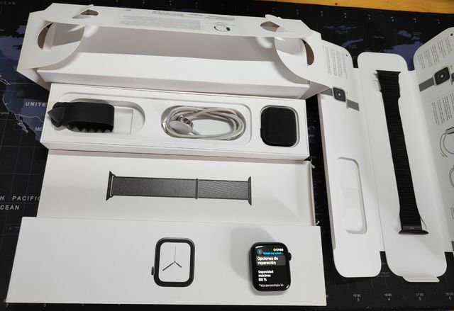 Apple Watch 4 - LTE-ACERO INOX