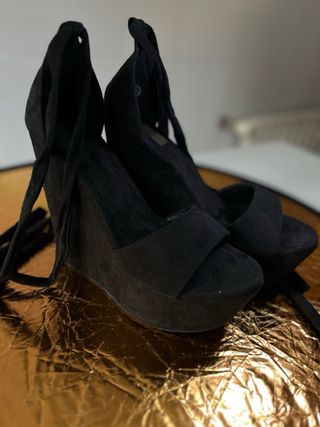 Sandalias plataforma ante negras