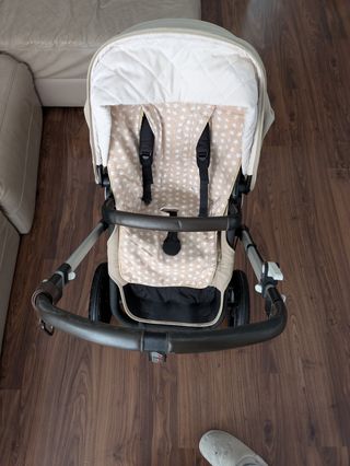 Bugaboo Camaleón 3 color Beige.