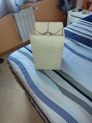 Tulipa lámpara techo cuadrada beige