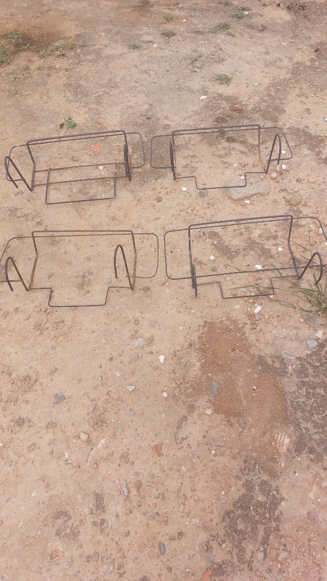 4 Maceteros hierro - Decoración